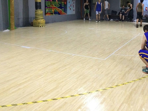 木质篮球场地板
